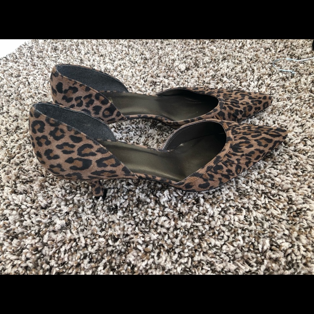 Stuart Weitzman leopard print